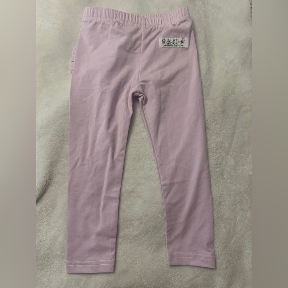 Bella & Omi Solid Leggings